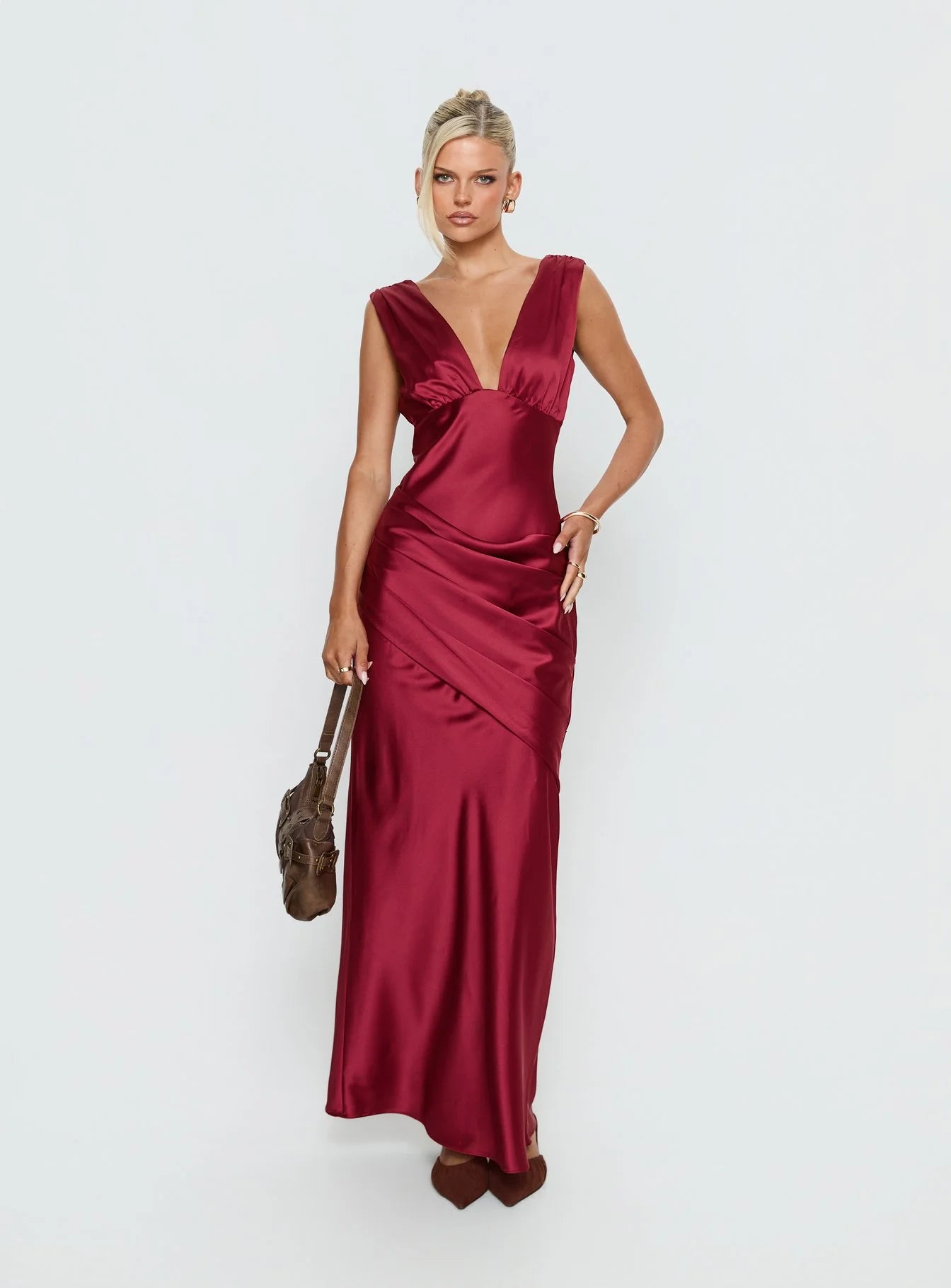 Sophisticated Form-Fitting Deep V-Neck Sleeveless Open Back Ruched Maxi Evening Dress