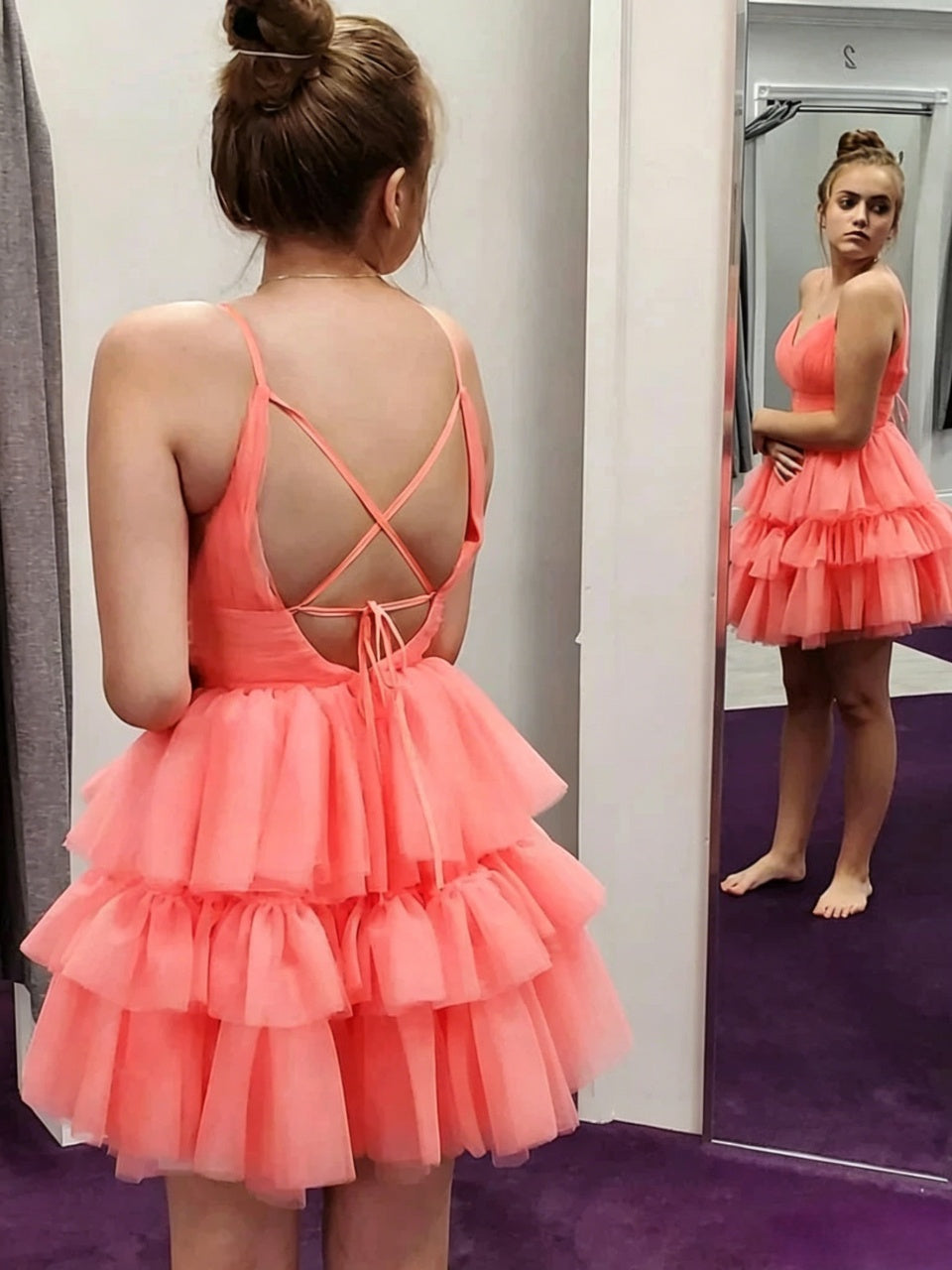 Spaghetti Strap V Neck Crisscross Back Tiered Tulle Mini Homecoming Dresses