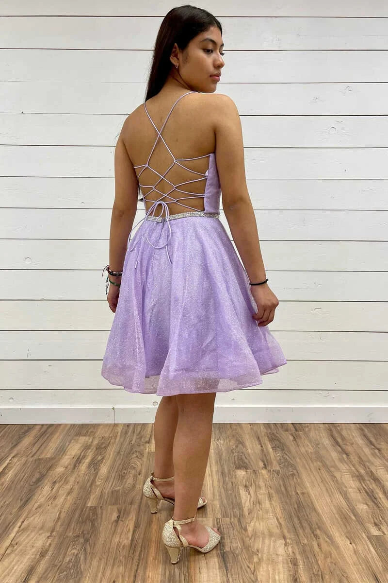 Sparkling Tulle A-Line Deep V-Neck Spaghetti Strap Lace-Up Back Short Homecoming Dresses