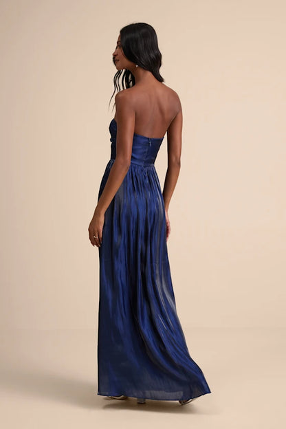 Strapless Evening Dresses with Sweetheart Neck, Structured Bodice and Flowing Pleated Skirt Formal Gown