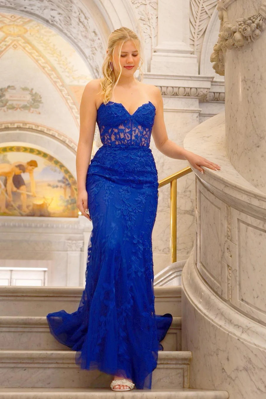 Elegant Tulle Lace Mermaid Sweetheart Strapless Floral Corset Floor-Length Prom Dress