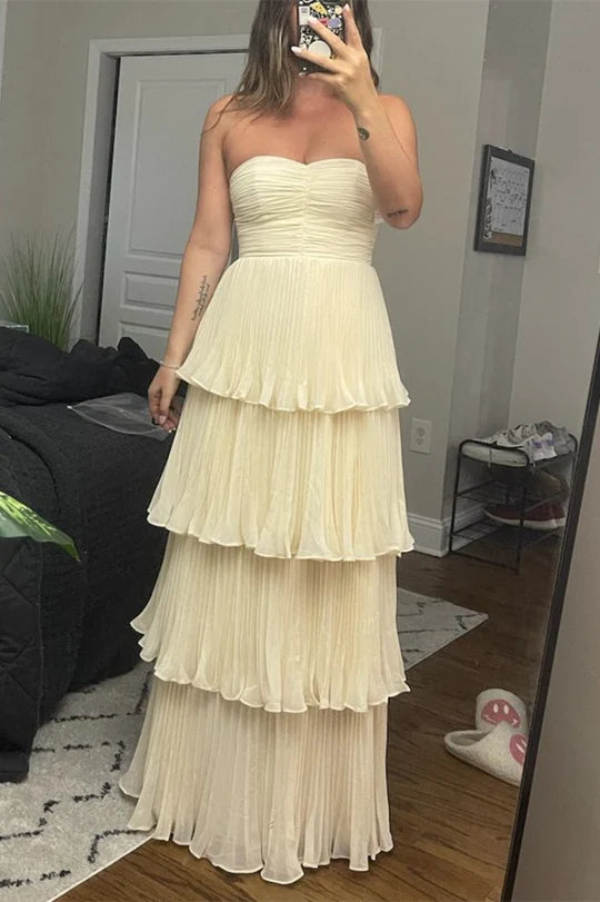 Elegant Chiffon A-Line Strapless Sweetheart Tiered Pleated Floor Length Prom Dress