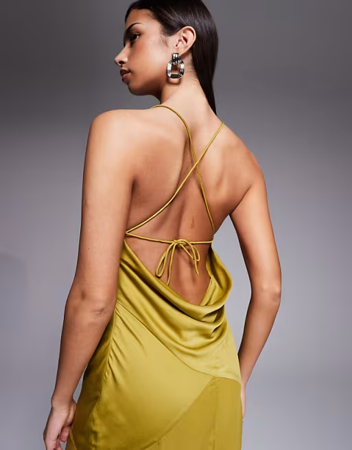 Striking Satin Bias Cut Maxi Dress Cowl V Neck Spaghetti Strap Open Back Evening Dresses