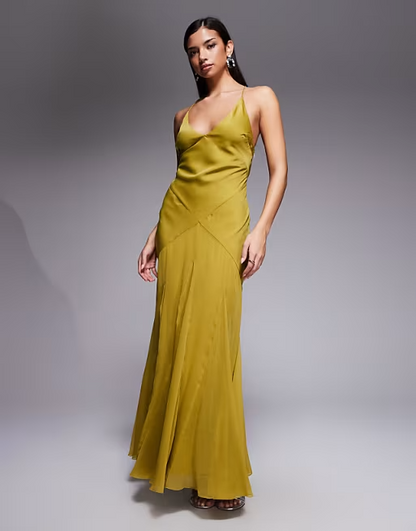 Striking Satin Bias Cut Maxi Dress Cowl V Neck Spaghetti Strap Open Back Evening Dresses