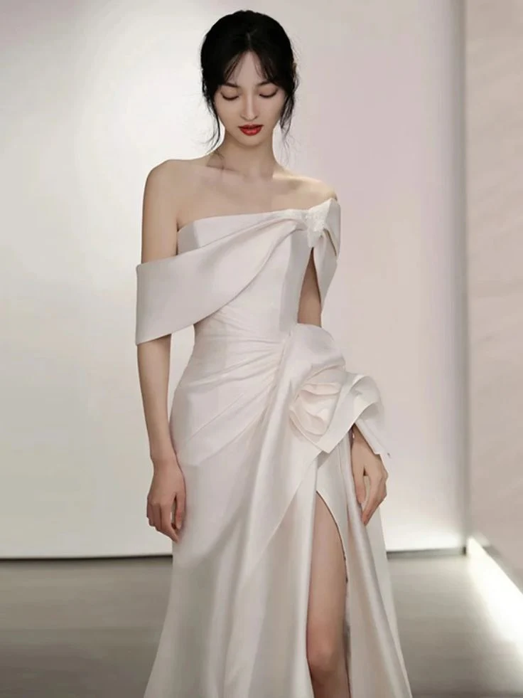 Structured satin mermaid off-the-shoulder draped cap open-back floor-length prom dresses