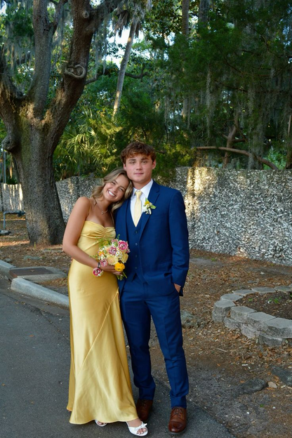 Radiant Satin Mermaid Sweetheart-Neck Thin-Strap High-Slit Yellow Floor-Length Prom Dress