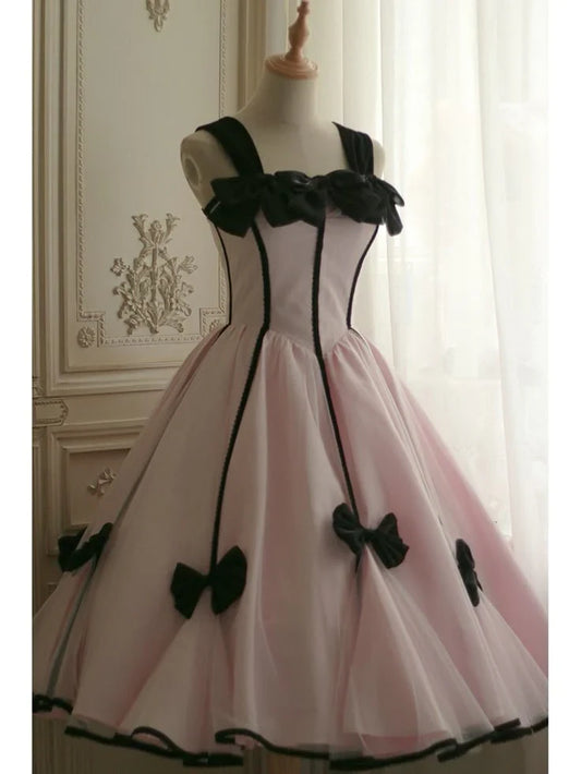 Sweet Satin Tulle Ball Gown Sweetheart Sleeveless Sash Back Short Homecoming Dresses