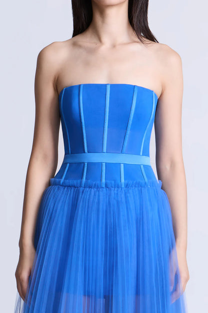 Vibrant Cobalt Blue Tulle A-Line Strapless Sweetheart Neck Floor-Length Evening Dresses