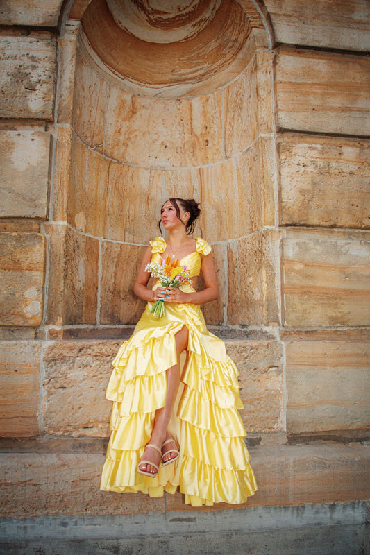Vibrant A-Line Ruffled Tiered Sweetheart Off-Shoulder Ruffled Cap Sleeve Open Back High Slit Floor-Length Evening Dresses