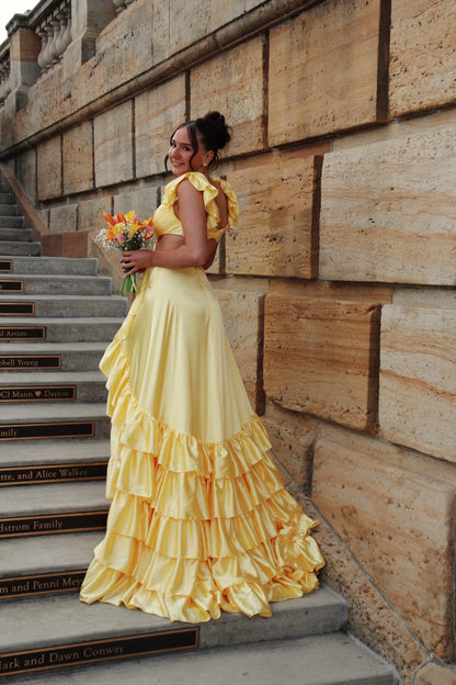Vibrant A-Line Ruffled Tiered Sweetheart Off-Shoulder Ruffled Cap Sleeve Open Back High Slit Floor-Length Evening Dresses