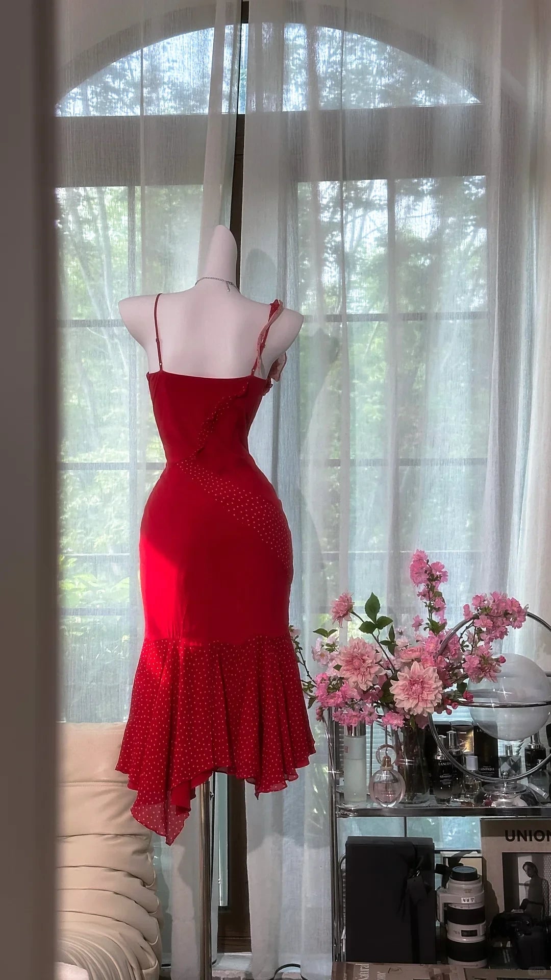 Vibrant Chiffon A-Line Sweetheart Neck Asymmetrical Strap Plain Back Asymmetrical Mini Length Homecoming Dresses