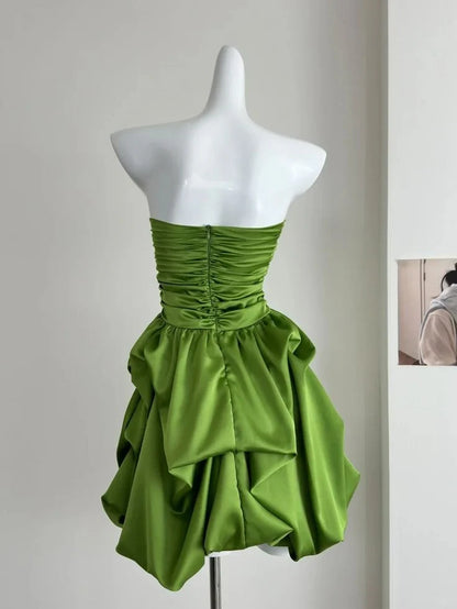 Vibrant Satin A-Line Strapless Sleeveless Ruched Back Short Homecoming Dresses