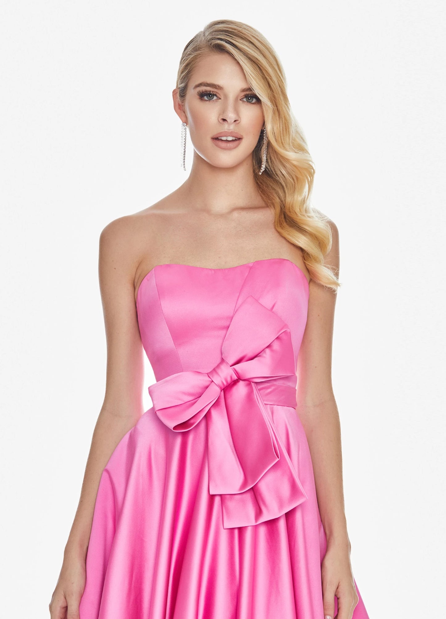 Vibrant Satin A-Line Strapless Sweetheart Sleeveless Open Back Floor-Length Evening Dresses with Bow Detail