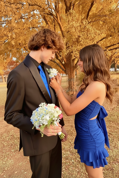 Vibrant Satin Sheath Strapless Sweetheart Sleeveless Open Back Bow-Tie Mini Homecoming Dresses