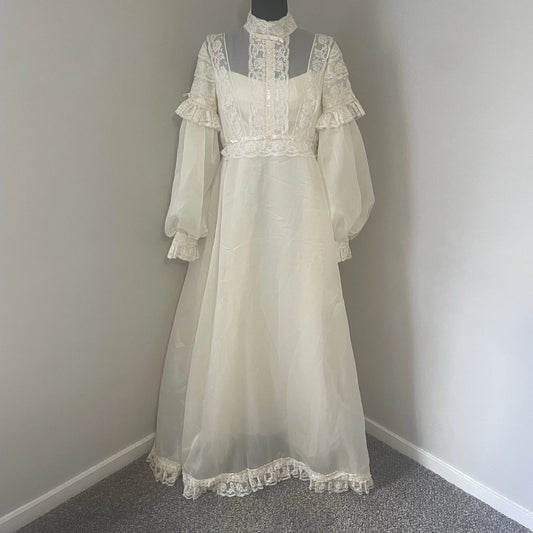 Vintage Ivory Lace Organza High Neck Puff Long Sleeve Big Bow Back Floor Length Wedding Dresses