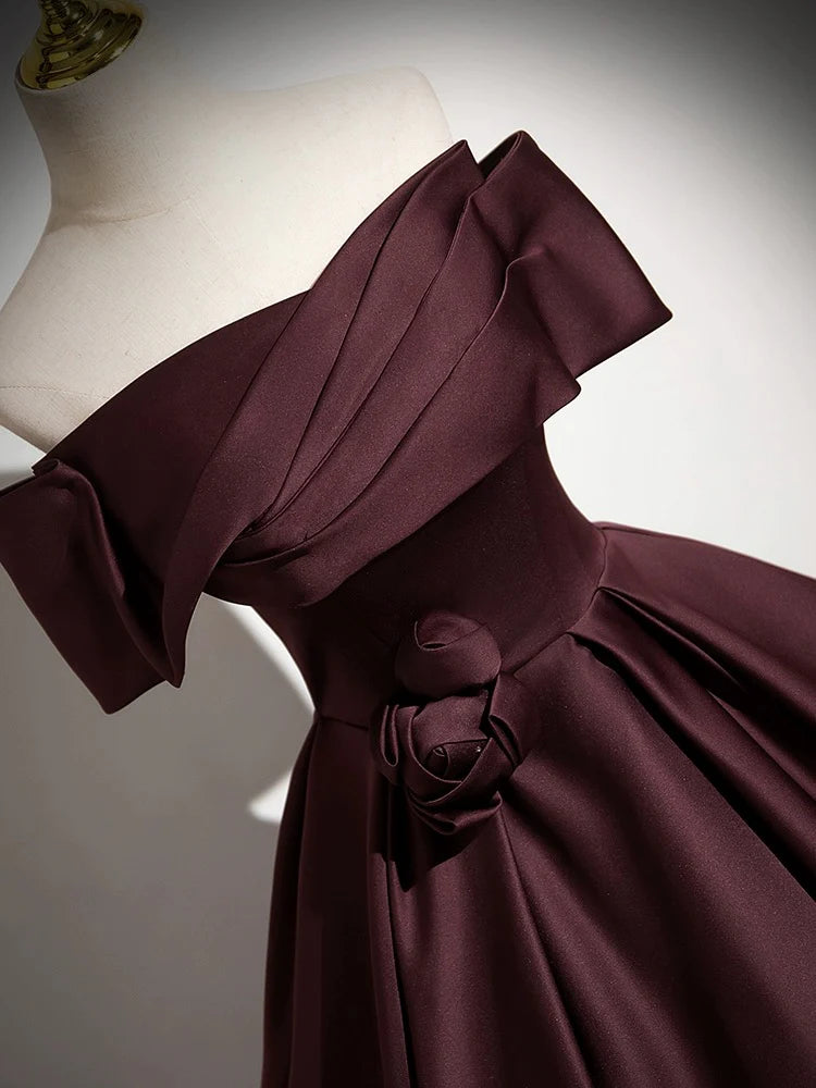 Voluminous ball gown off-the-shoulder lace-up back floral appliqué floor-length prom dress