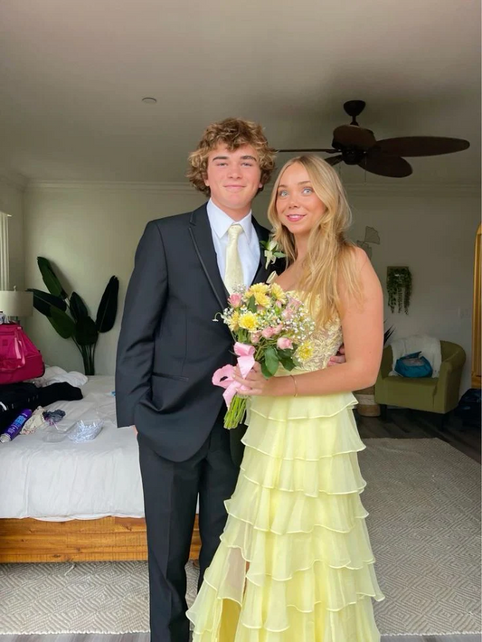 Whimsical Ball Gown Sweetheart Neck Strapless Lace Up Back Tiered Floor Length Prom Dress