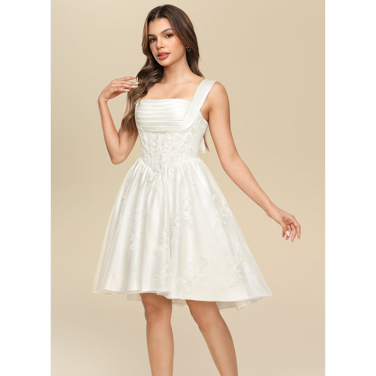 White Satin Square Neck Corset Lace Applique A-Line Short Homecoming Dress with Back Bow