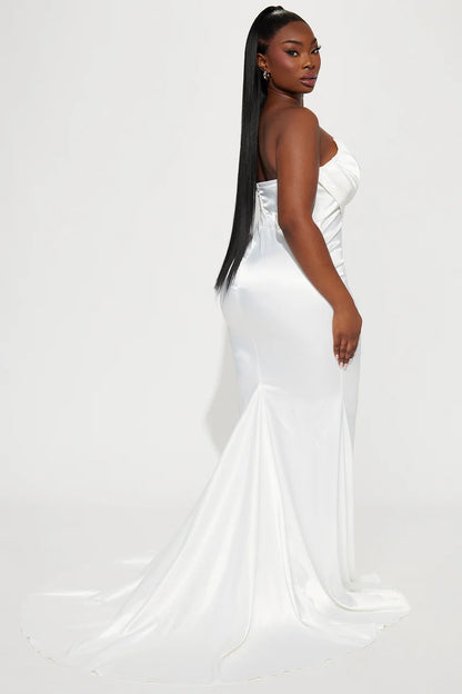 White Strapless Sweetheart Ruched Satin Mermaid Evening Dress