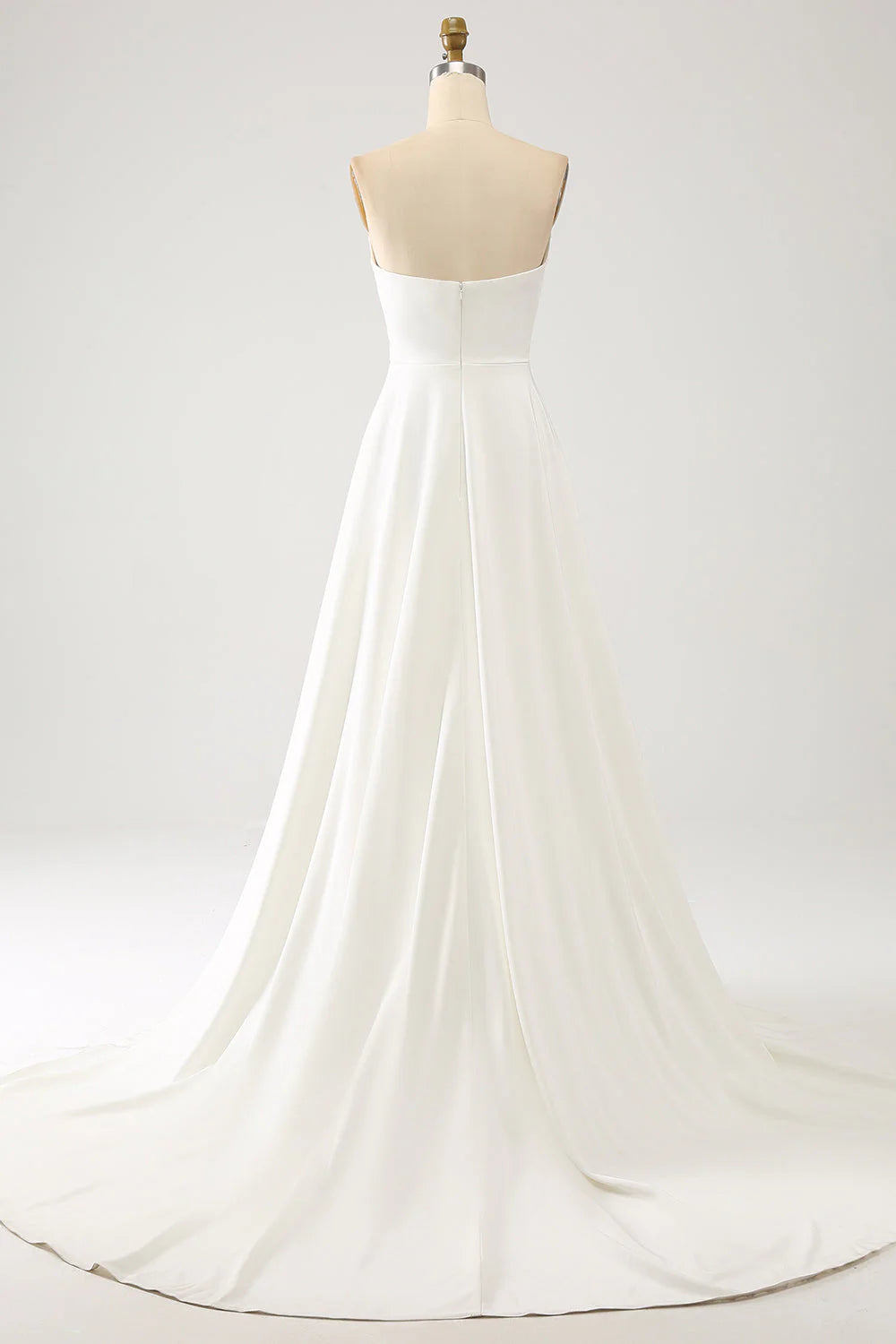 Ivory 3D Butterfly Long sleeved A-line Chiffon Wedding Dress