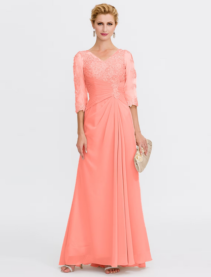A-Line Mother of the Bride Dress Plus Size Elegant  V Neck Floor Length Chiffon Half Sleeve with Appliques Side Draping