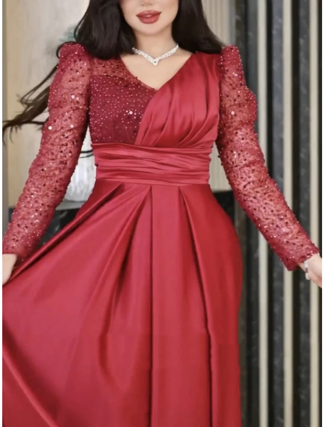 A-Line Evening Gown Elegant Dress Formal Sweep / Brush Train Long Sleeve V Neck Satin with Pleats Ruched Sequin