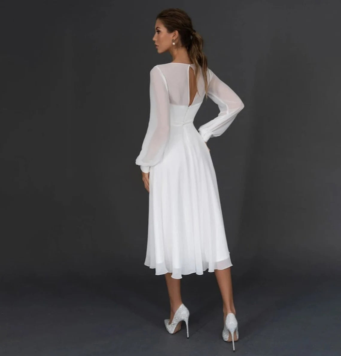 A-line/Princess V-neck Tea Long Wedding Dress