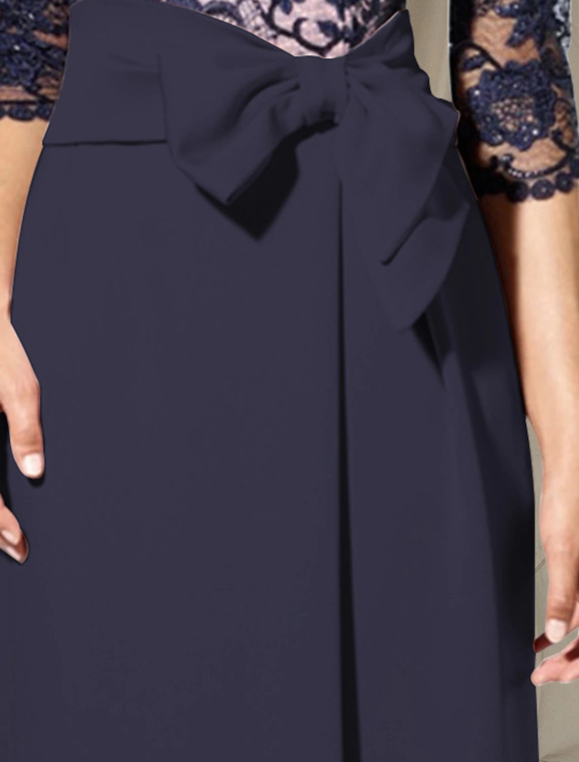 Sheath / Column Mother of the Bride Dress Elegant Jewel Neck Floor Length Chiffon Lace 3/4 Length Sleeve with Bow(s) Color Block