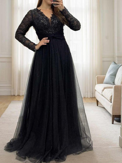 A-shaped V-neck long sleeved decal sheer and ground sheer mother of the bride dresses