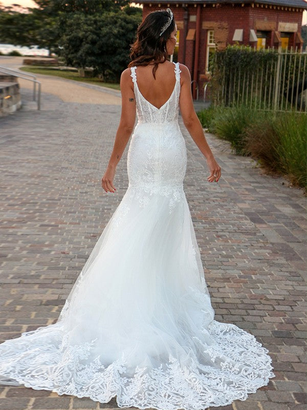 trumpet/mermaid sleeveless v-neck sweep/brush train lace tulle dresses Trumpet/Mermaid V-neck Sleeveless Sweep/Brush Train Applique Tulle Dre Bridelily