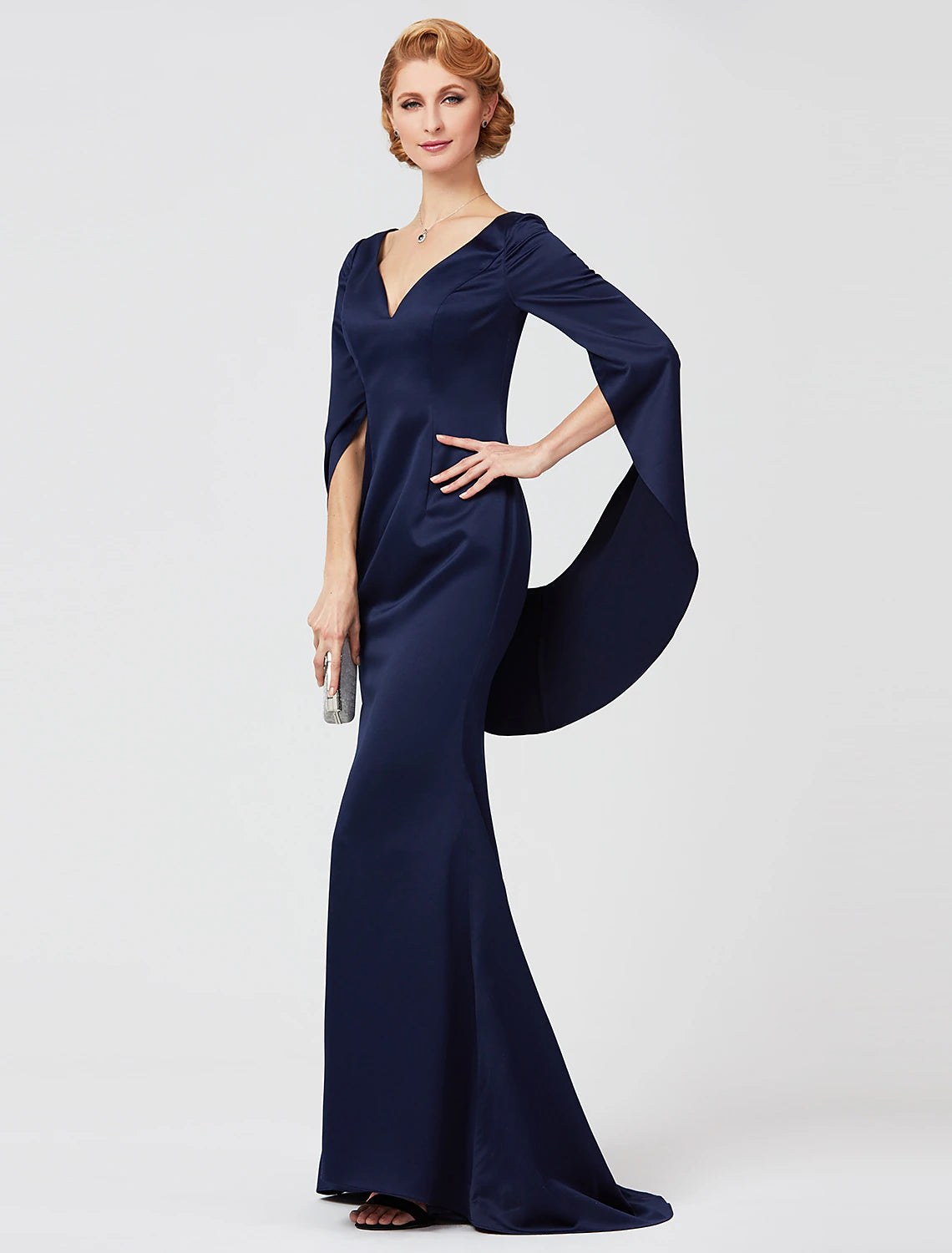 Mermaid / Trumpet V Neck Floor Length Polyester Mother of the Bride Dress with Pleats/ Split