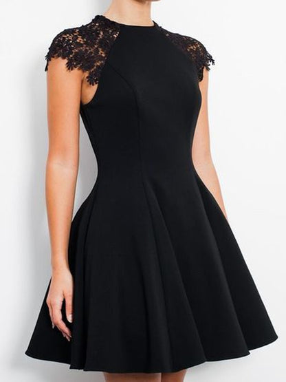 A-shaped  Crepe Spoon Sleeveless Lace Homecoming Dress