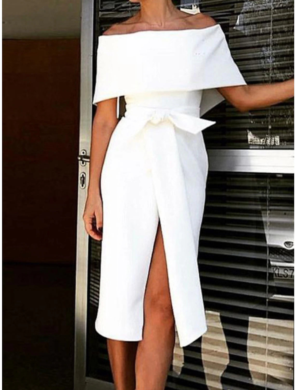 Reception Little White Dresses Wedding Dresses Sheath / Column Off Shoulder Short Sleeve Knee Length Stretch Fabric Bridal Gowns With Bow(s) Split Front