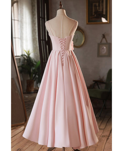 Elegant and minimalist red pink sticker sleeveless off shoulder ball dress with red pink A-line princess thin shoulder strap and backless strap, ground length bridesmaid dress