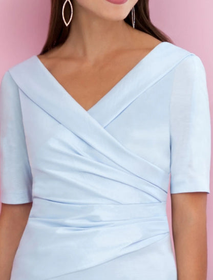 Sheath / Column Mother of the Bride Dress Wedding Guest Elegant V Neck Knee Length Satin Short Sleeve with Ruching Fall