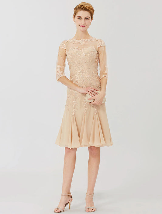 Sheath / Column Mother of the Bride Dress Classic & Timeless Elegant & Luxurious Beautiful Back Illusion Neck Knee Length Chiffon All Over Lace Half Sleeve with Appliques / See Through
