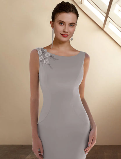 Mother of the Bride Dress Elegant Stretch Chiffon Sleeveless Short Dresses with Appliques